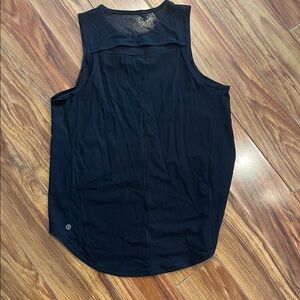 Lululemon Sculpt Tank with vent paneling